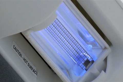 New Type UV Light Is Potential Game Changer That Could Prevent Next Pandemic – CBS Miami