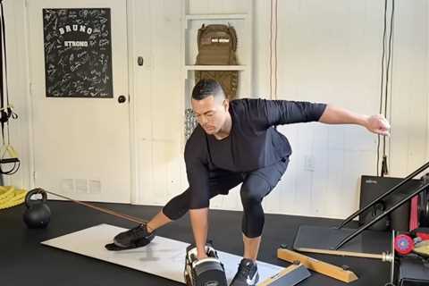 Yankees Star Giancarlo Stanton Showed Off a Challenging Lunge Variation