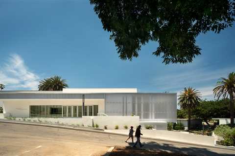 AUX Architecture clads Los Angeles arts centre in polycarbonate panels
