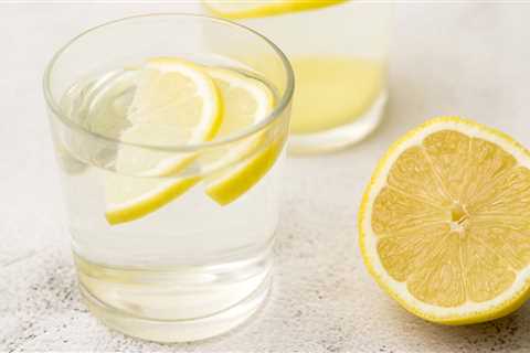8 Reasons Why You Should Be Adding Lemon to Your Water