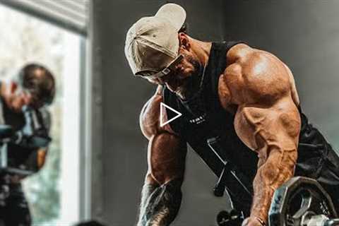 WHEN CHRIS BUMSTEAD TAKES OFF HIS SHIRT !! GYM MOTIVATION