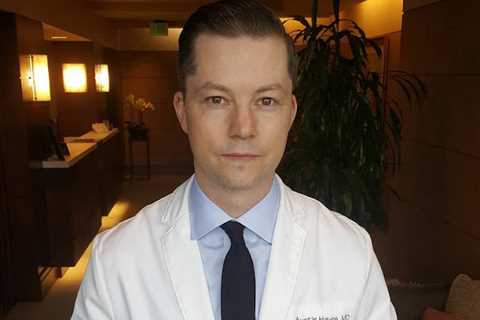 Austin Hayes, MD : Breast Augmentation, Liposuction, Tummy Tuck Surgery