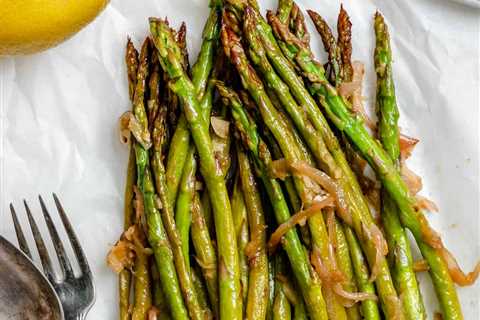 Sauteed Asparagus with Lemon and Garlic [+ Shallots]