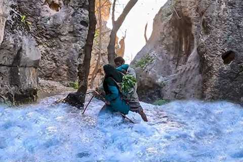 Braving a Gorge of Dangerous Waters to Discover the Wonders of Nature - Iran 2023