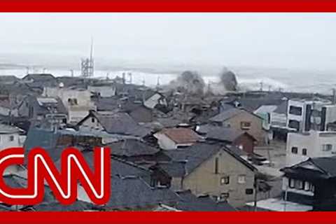 See massive waves after earthquake hits Japan