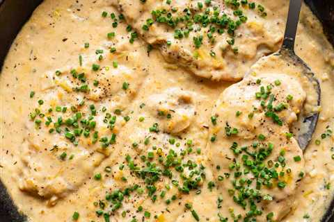 Sautéed Chicken with Cheddar Cheese Sauce