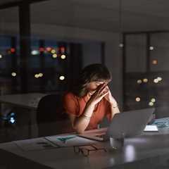 Night Shift Workers Can Reduce Cancer Risk with Melatonin Supplements