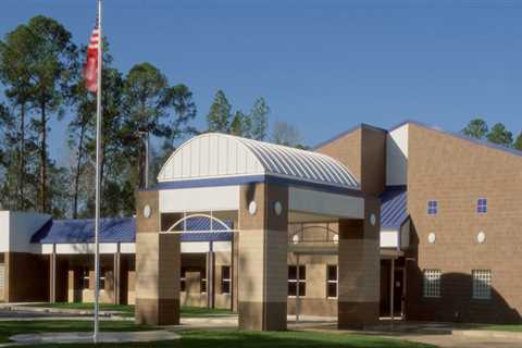Pregnancy and Addiction: Specialized Programs for Expecting Mothers in Alachua County, Florida