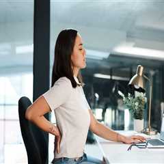 Why Employers Should Integrate Chiropractic and Podiatry Into Workplace Wellness Programs