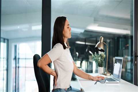 Why Employers Should Integrate Chiropractic and Podiatry Into Workplace Wellness Programs