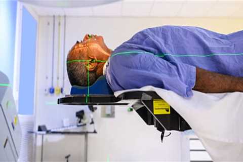 Early Detection and Effective Lung Cancer Treatment in Lake Worth